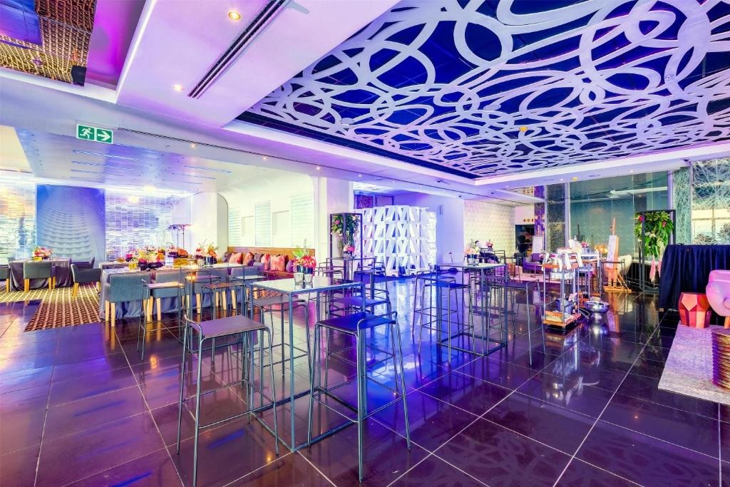 هتل رادیسون بلو سندتاون